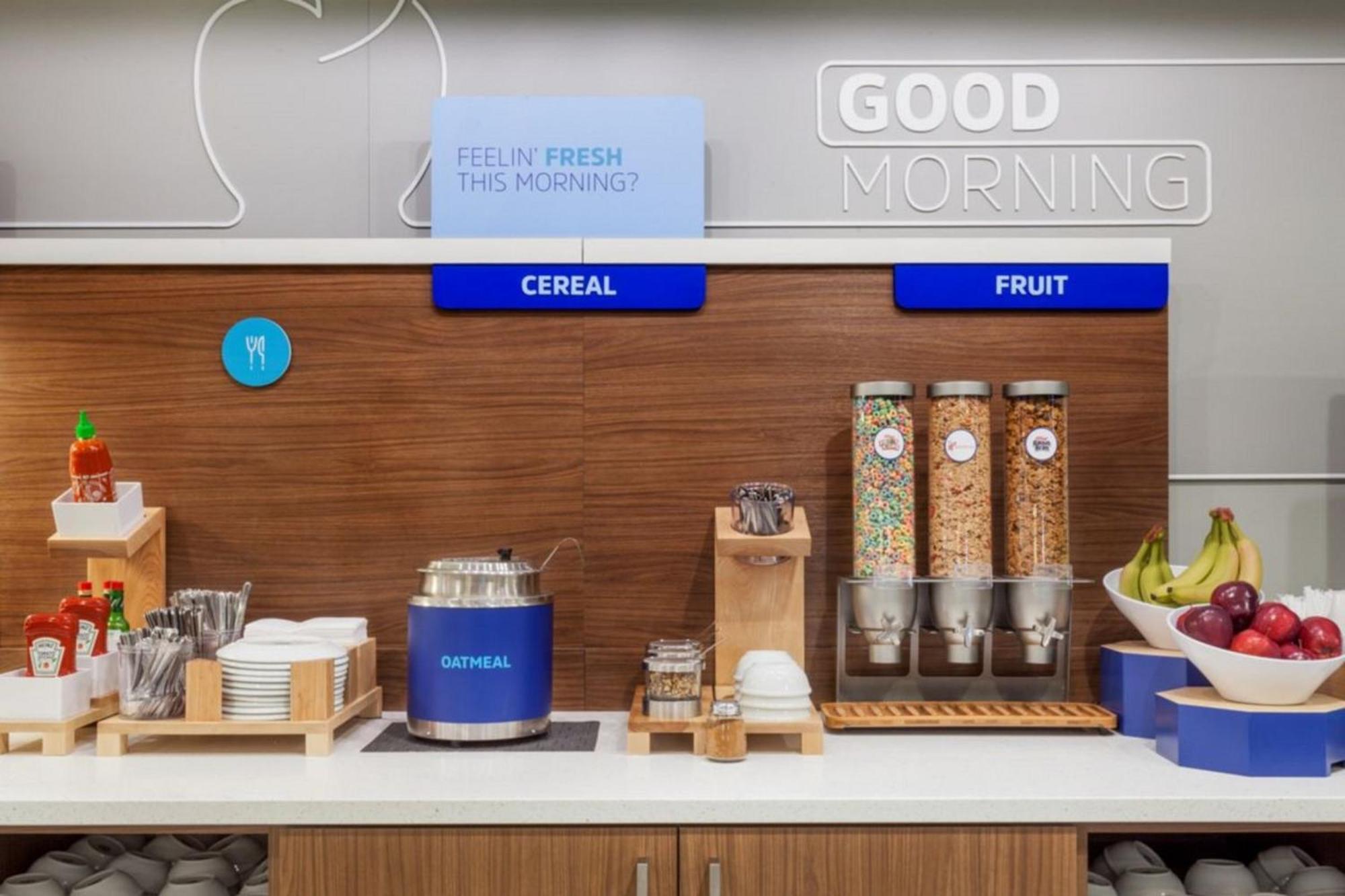 Holiday Inn Express & Suites Chicago - Oak Forest By Ihg 外观 照片